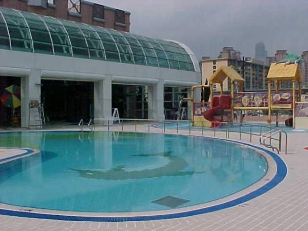 香港